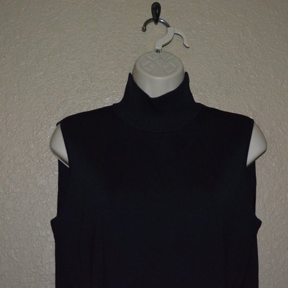 NWOT $540 Sz 2 Dion Lee Black Sleeveless Mock Turtleneck Open Back Top - Picture 2 of 8